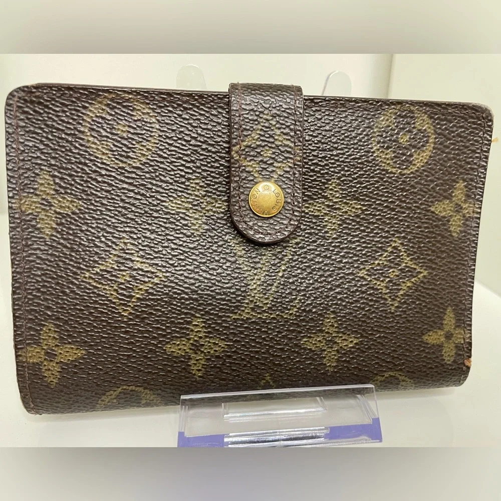 Louis Vuitton Vintage Monogram Canvas Kisslock French Wallet